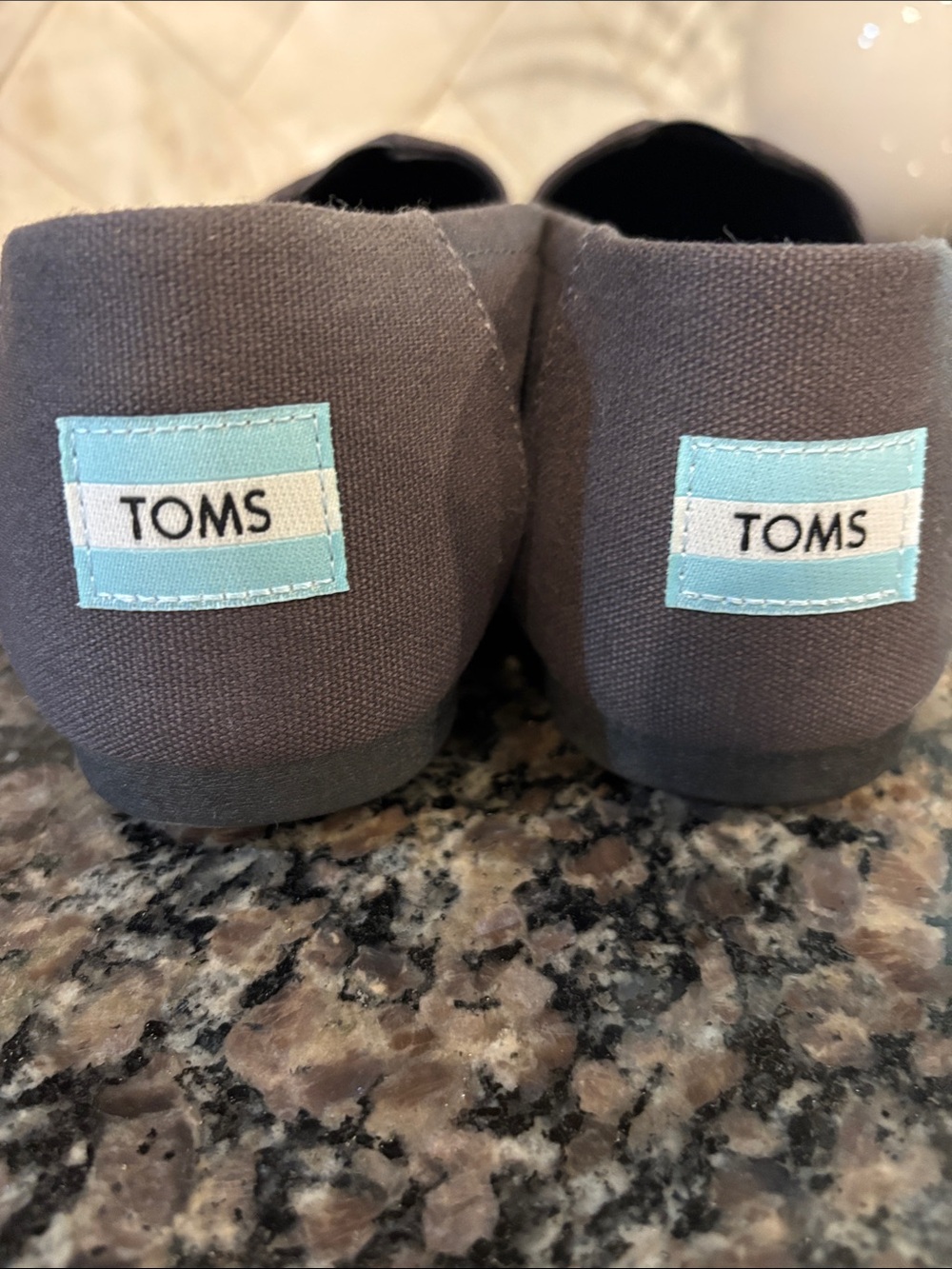 TOMS Men’s Classic Slip-On Shoes in Gray size 10 - Picture 4 of 5